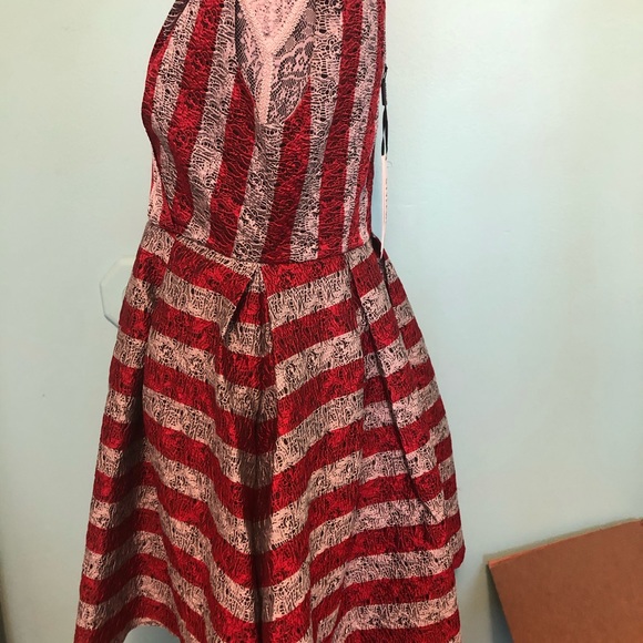 Party dress - Picture 5 of 10